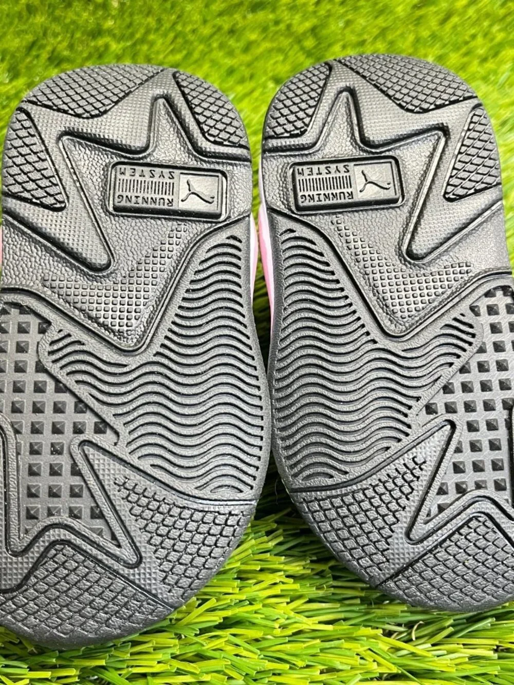 Puma RS-X Bouquet Toddler Size‎ 5C Pink White Black Athletic Shoes Sneakers